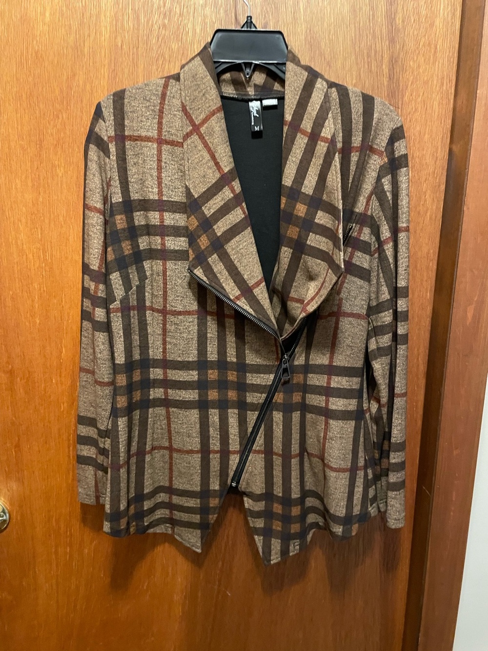 Women’s Plaid Asymmetrical Zip Blazer Jacket - Brown Plaid